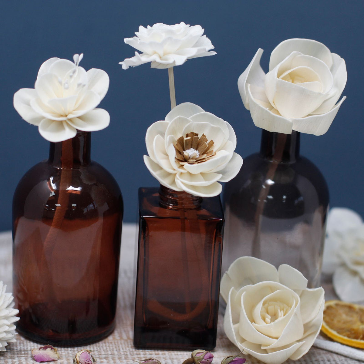 Natural Diffuser Flowers – Medium Carnation on String
