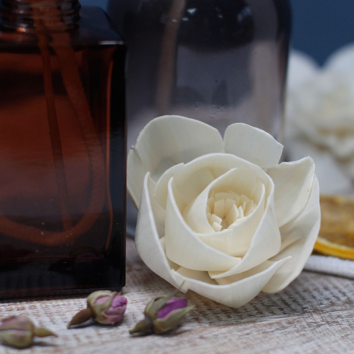 Natural Diffuser Flowers – Large Lily on String